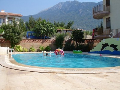 The pool at Yilmaz Apart The pool at Yilmaz Apart